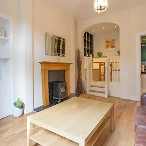 https://the-broughton-road-residence.edinburghhotelsuk.org